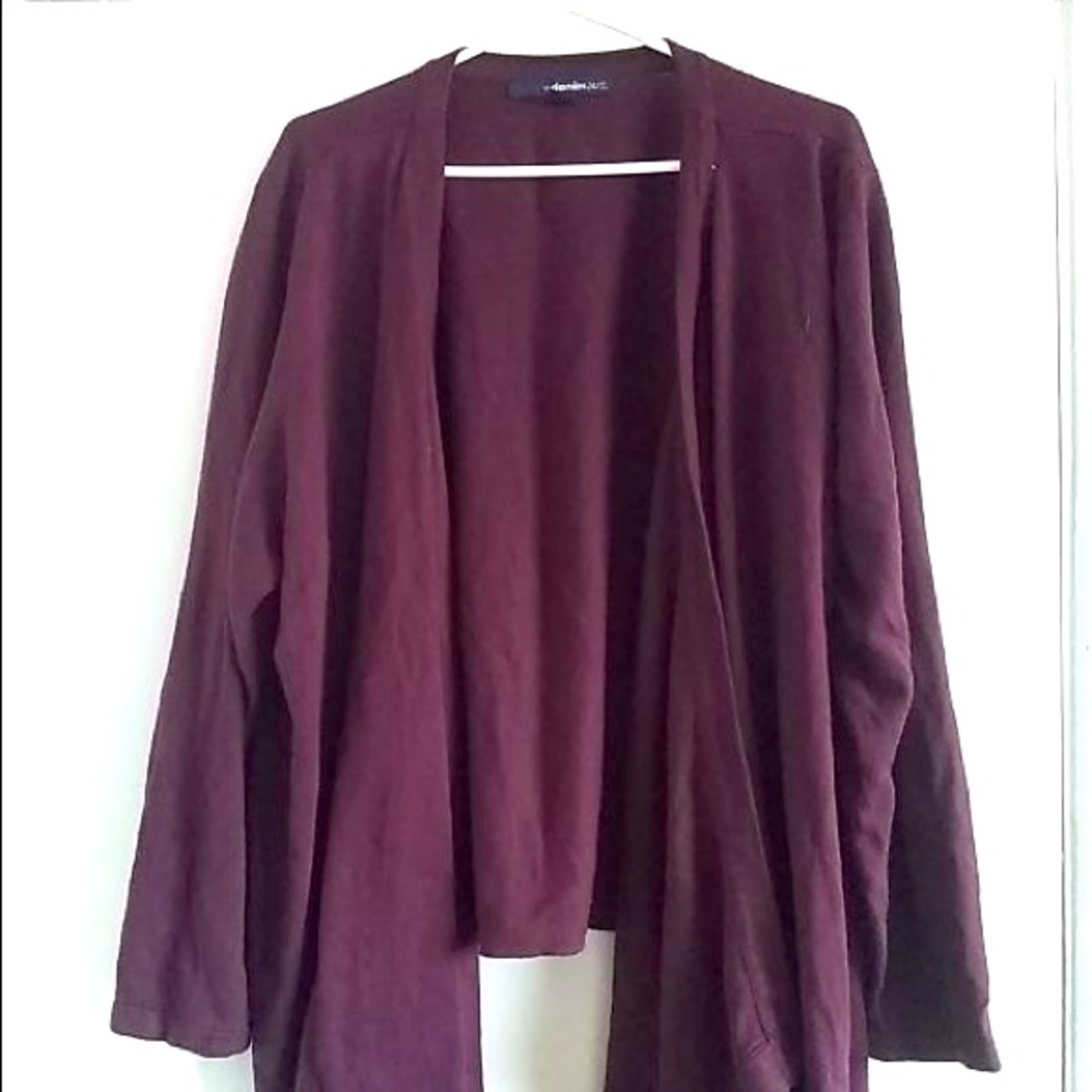 High low Maroon Sweater
